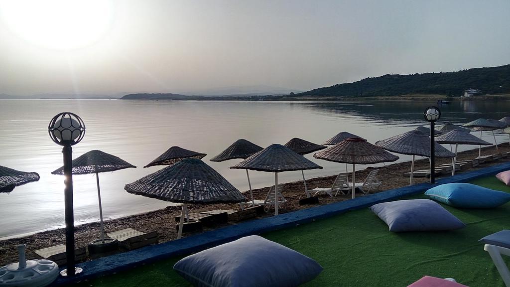 Cunda Beyaz Balina Hotel Ayvalı Exterior foto